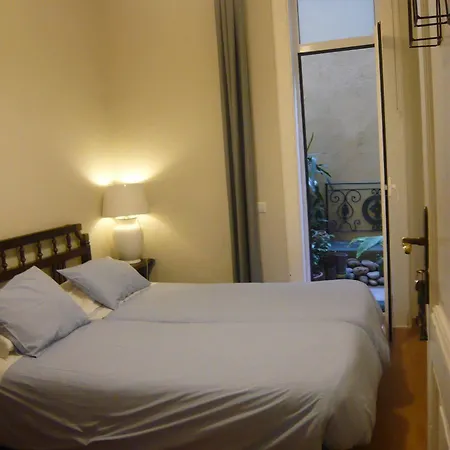 Alves Torgo 14 호텔